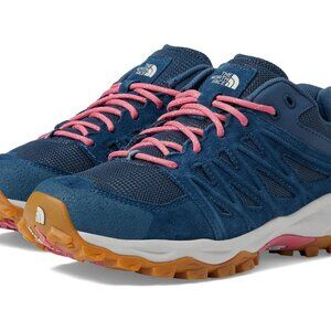 North Face Hiking Boots (Women’s 8)